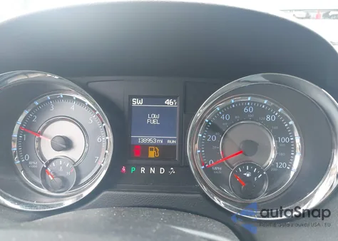 2013 Chrysler Town & Country Touring from USA, damaged, VIN 2C4RC1BG4DR594845